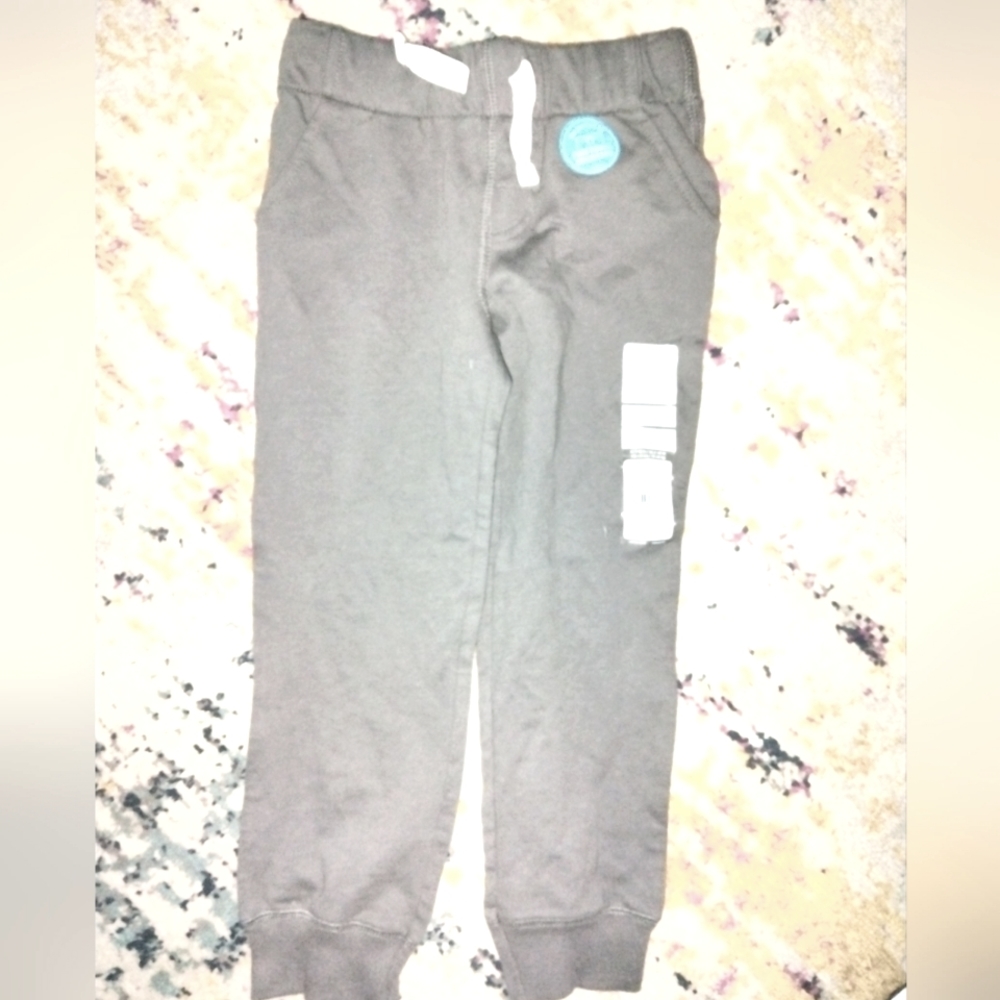 Carter's grey jogger pants size 5 NWT boy